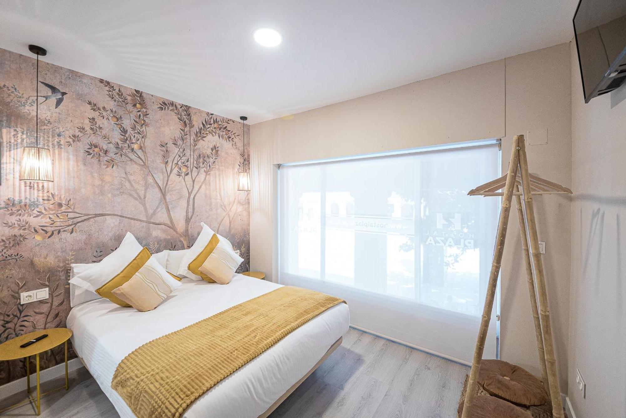 Hostal Plaza Boutique (Adults Only) Zaragoza Exterior photo