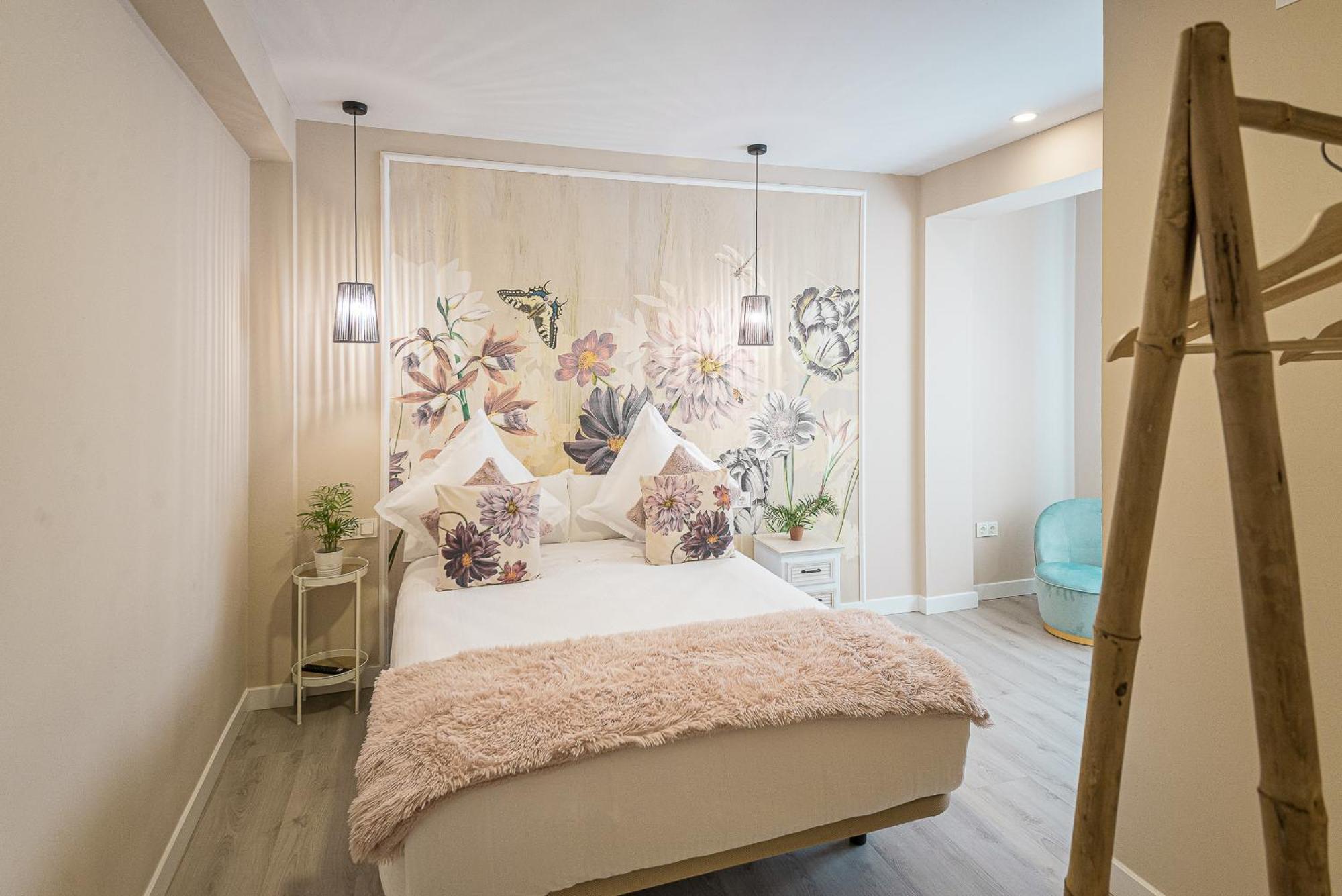 Hostal Plaza Boutique (Adults Only) Zaragoza Exterior photo